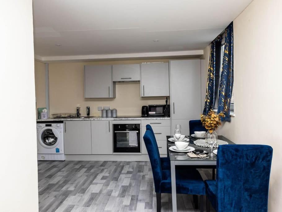 1 Bedroom-Sofabed-Worktable-4-Wifi-Parking Λονδίνο Εξωτερικό φωτογραφία